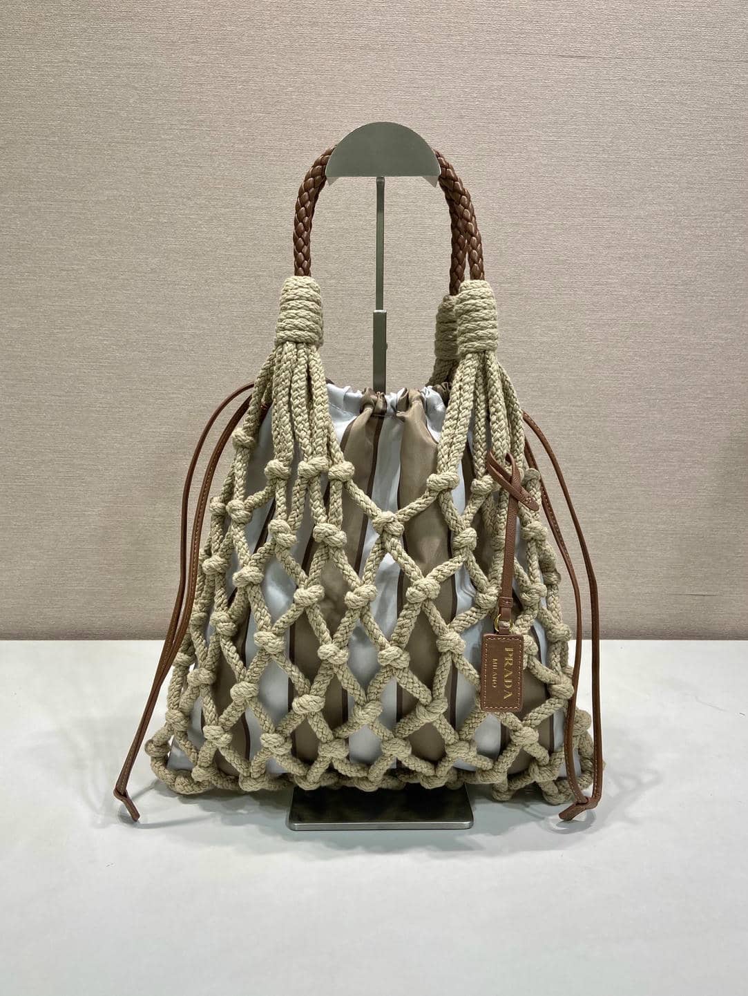 0021Series-Straw-1BC111